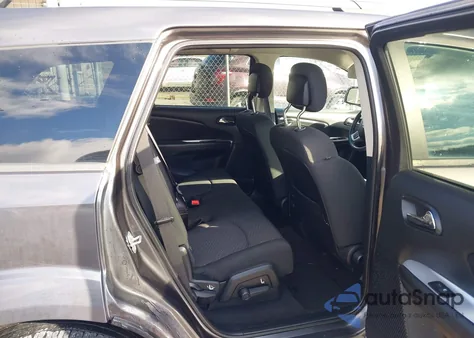 2019 Dodge Journey Se Awd z USA, uszkodzony, nr VIN 3C4PDDBG2KT775054